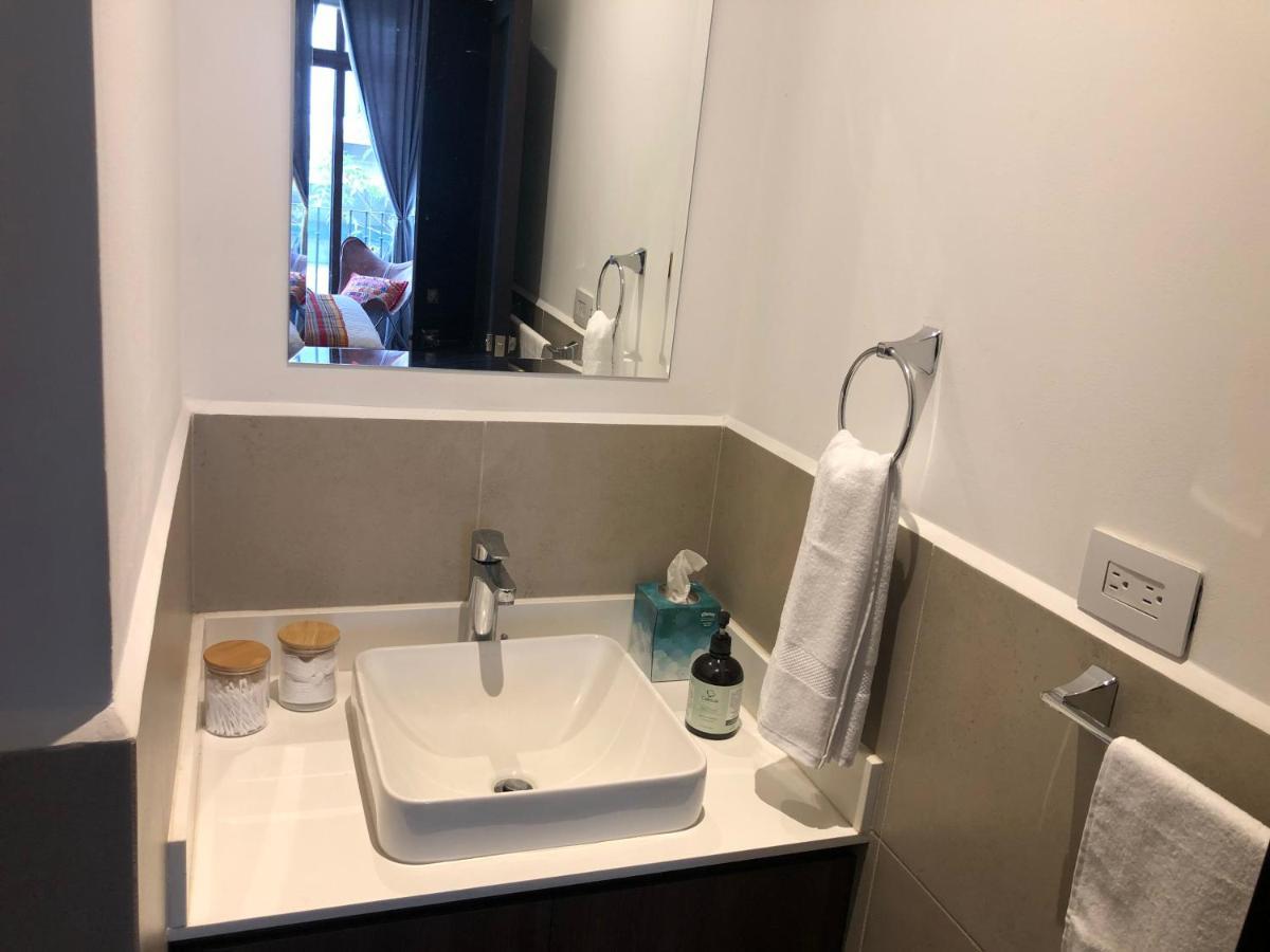 L1B 202 - Boutique Apartamento En Cayala Para 4 Huespedes Guatemala-Stadt Exterior foto